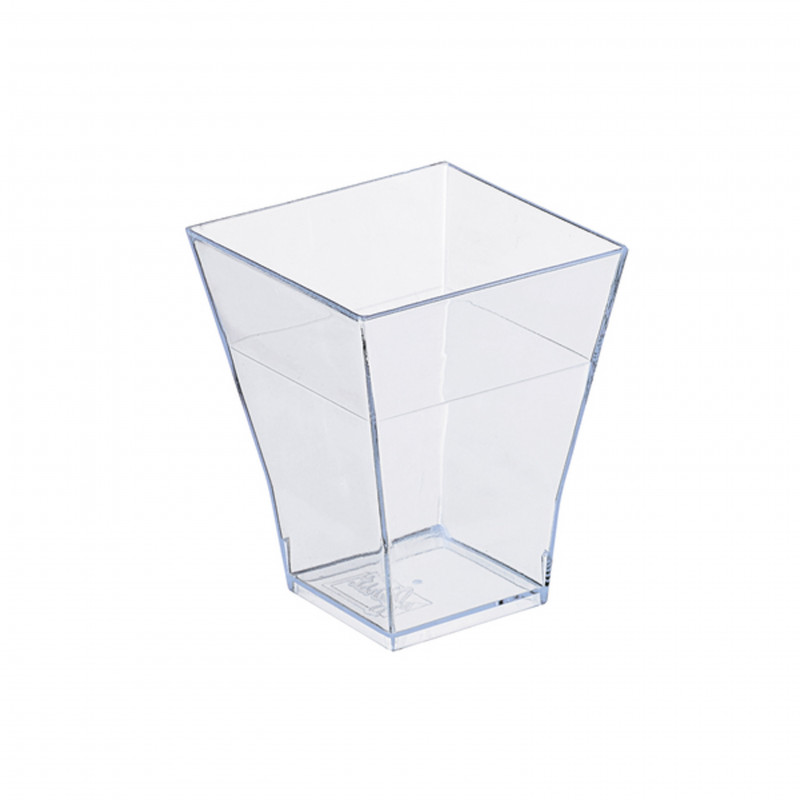 Verrine plastique transparente, contenance 6 cl, forme pyramidale, élégante.
